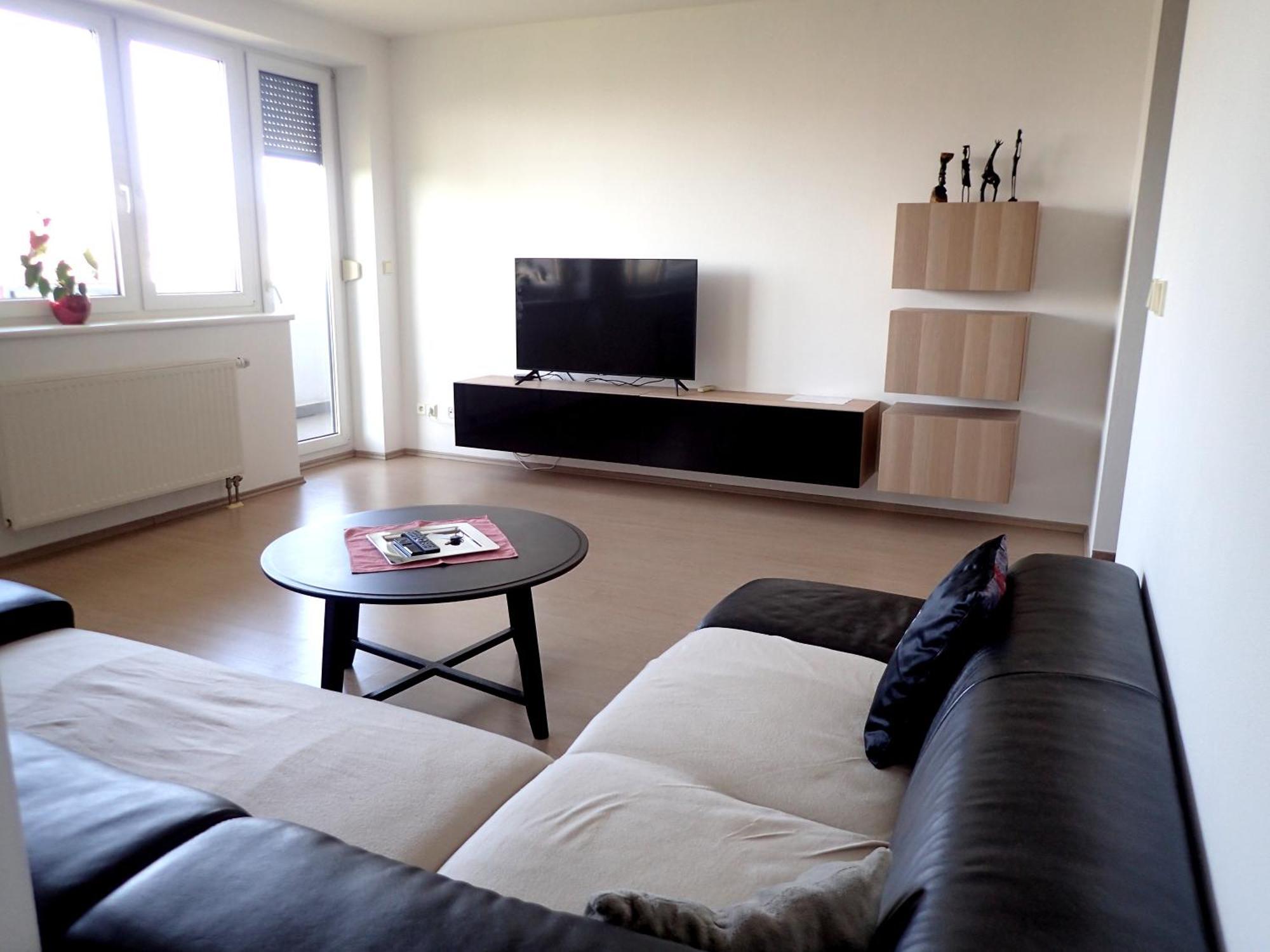 Marguerite Apartment - Parking Including Братислава Екстер'єр фото